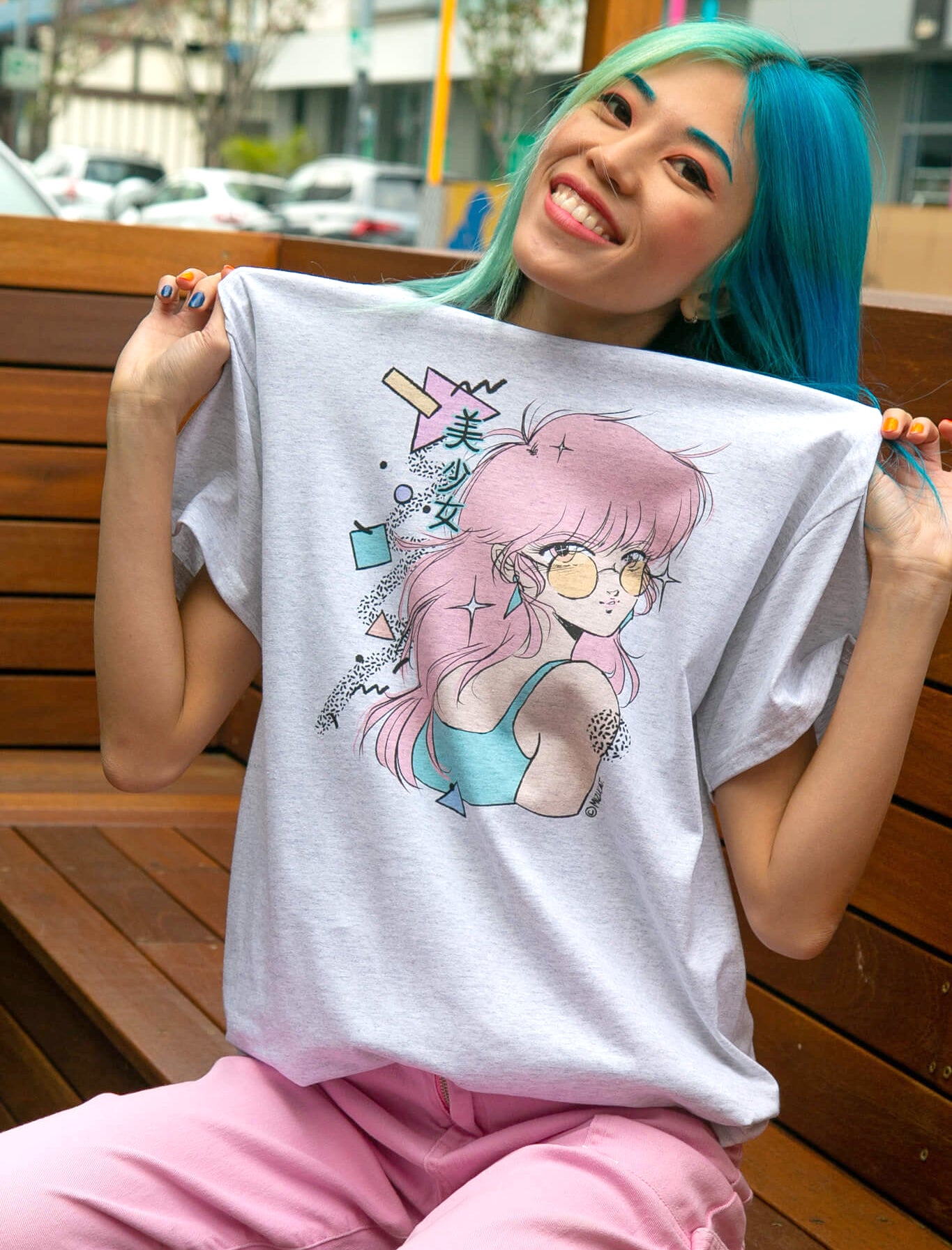 Japanese Oversize Anime Girl T-shirt in White - Usolo Outfitters